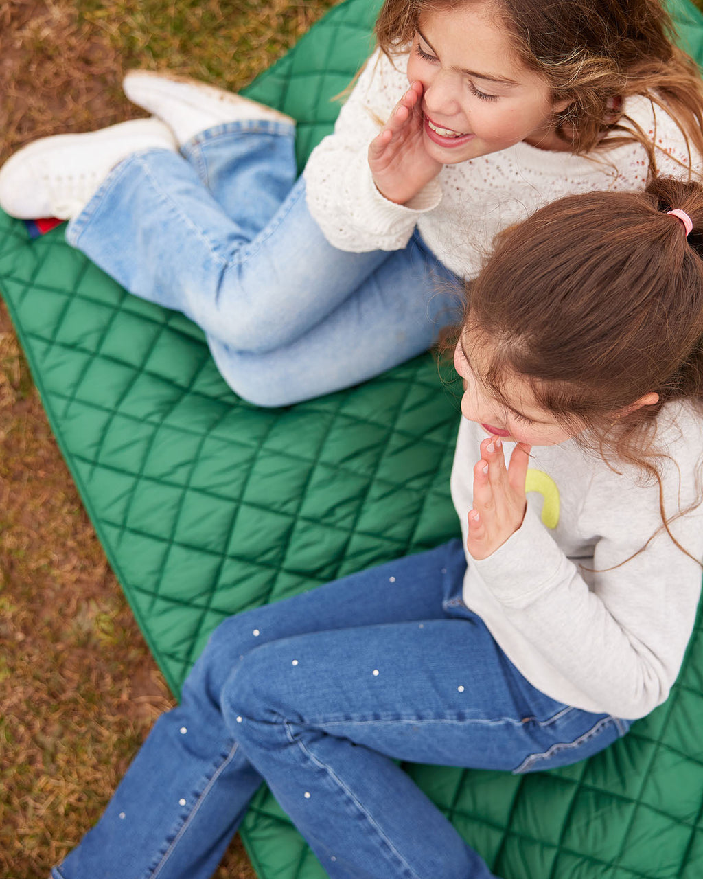 Snuggles: Waterproof Puffer Blanket with Pockets
